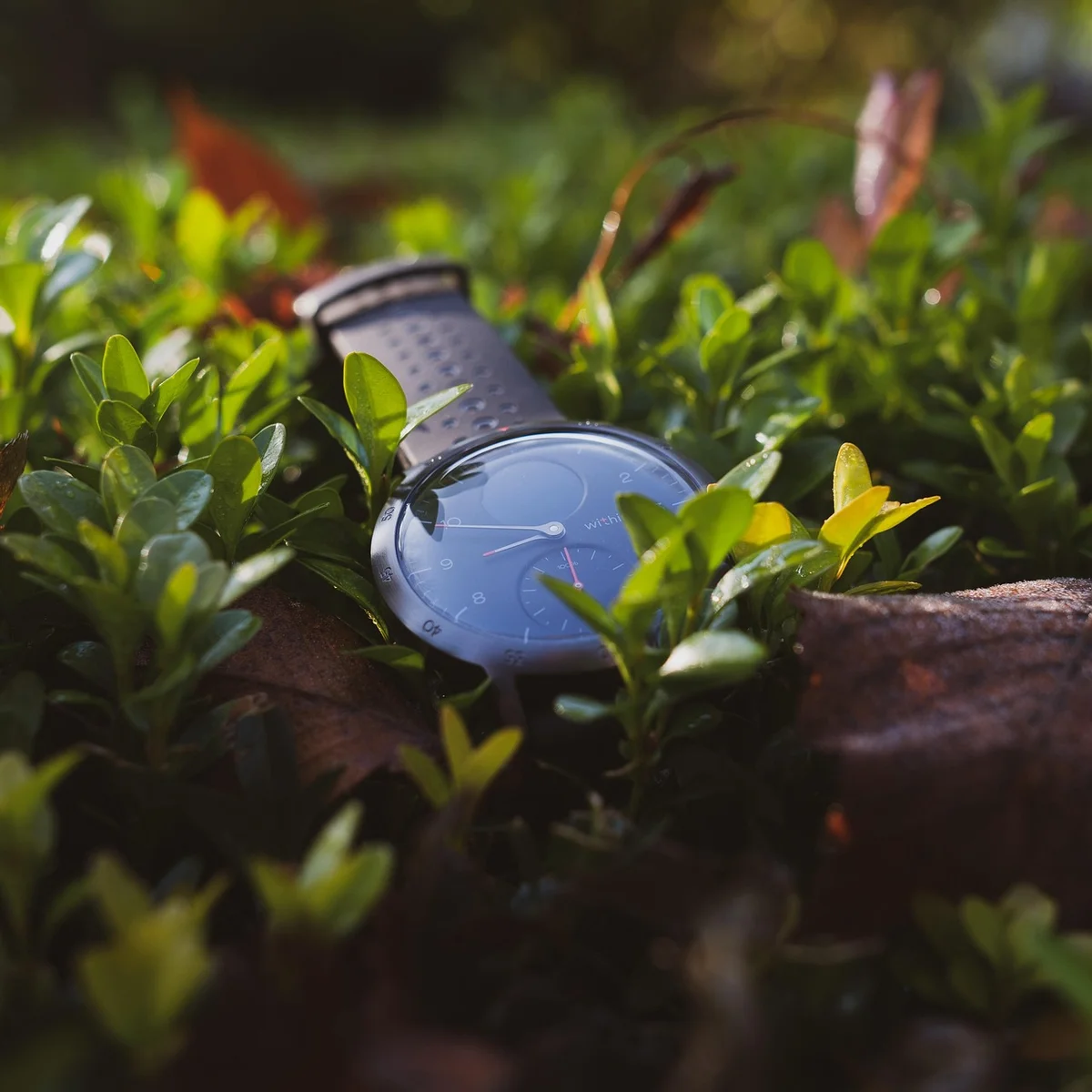 SwitchBot人感センサーのデスク設置例